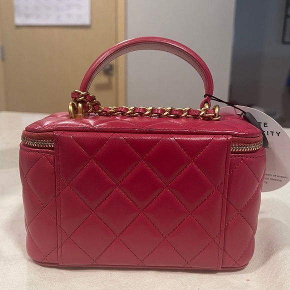 Chanel Vanity Top handle - Picture 4 of 16